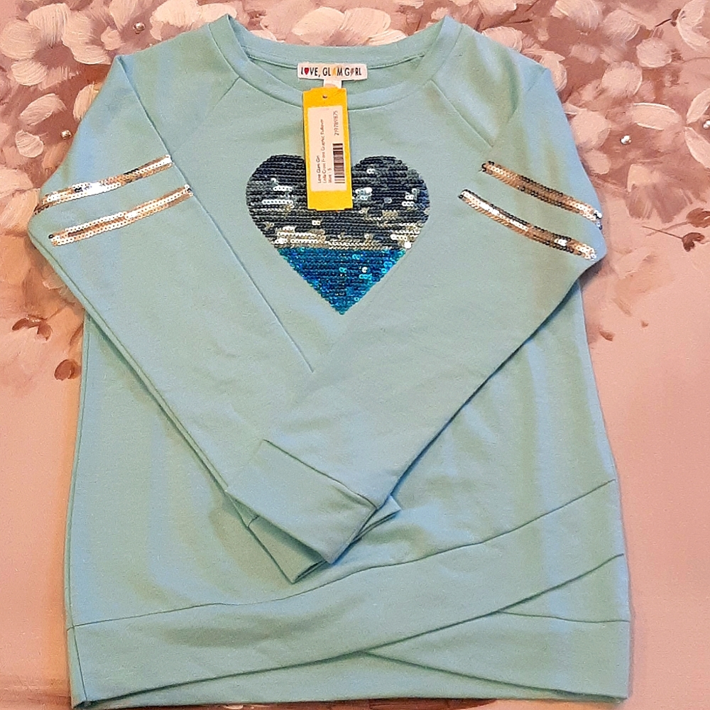 Girl size 5 long sleeve shirt new